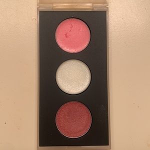 Youngblood on the go lip shine